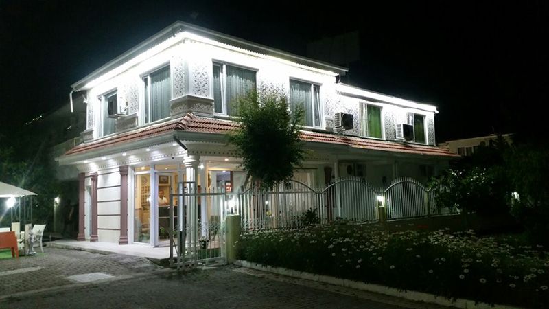Elis Beach 3*