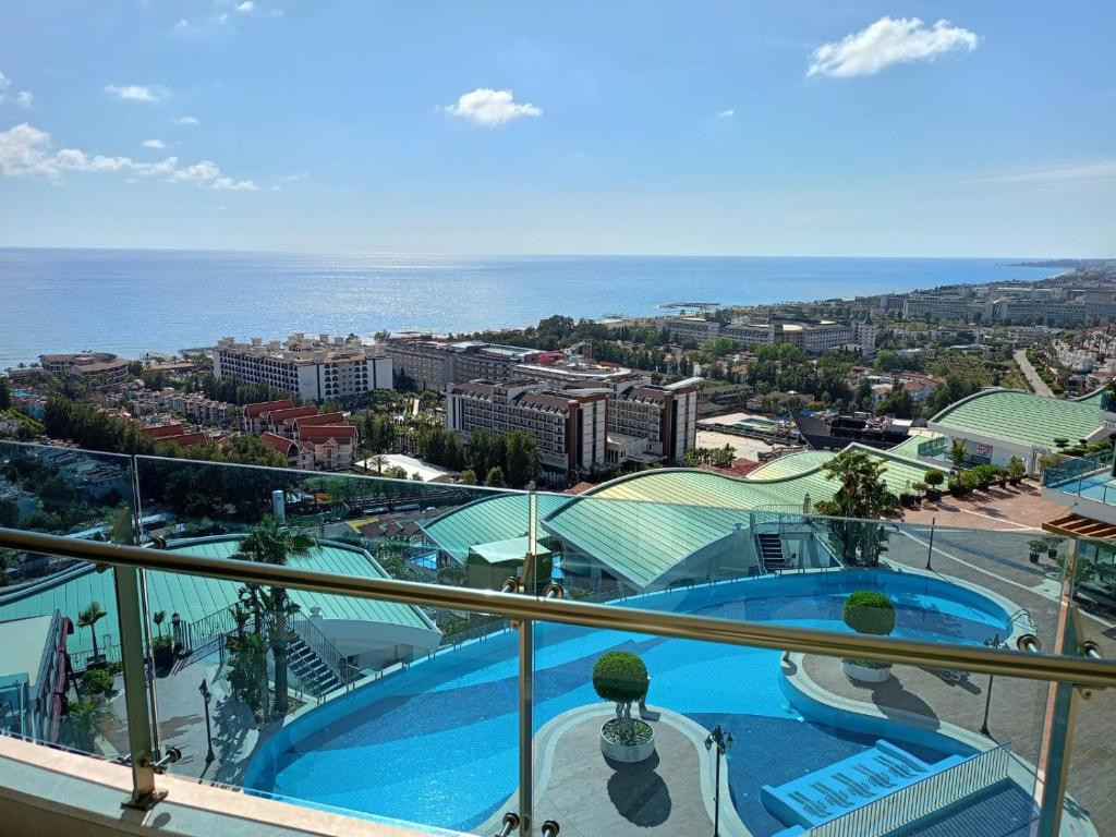 Elite Luxury Suite & Spa Hotel 5*