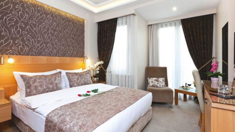 Emerald 3*