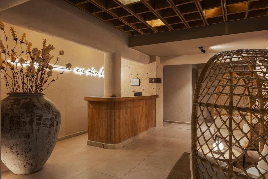 En Vie Beach Boutique Adults Only 16+ 3*