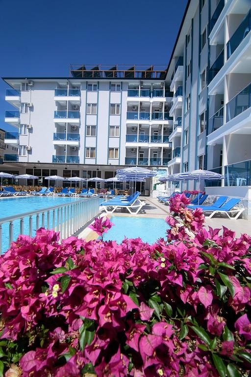 Enki Hotel 3*