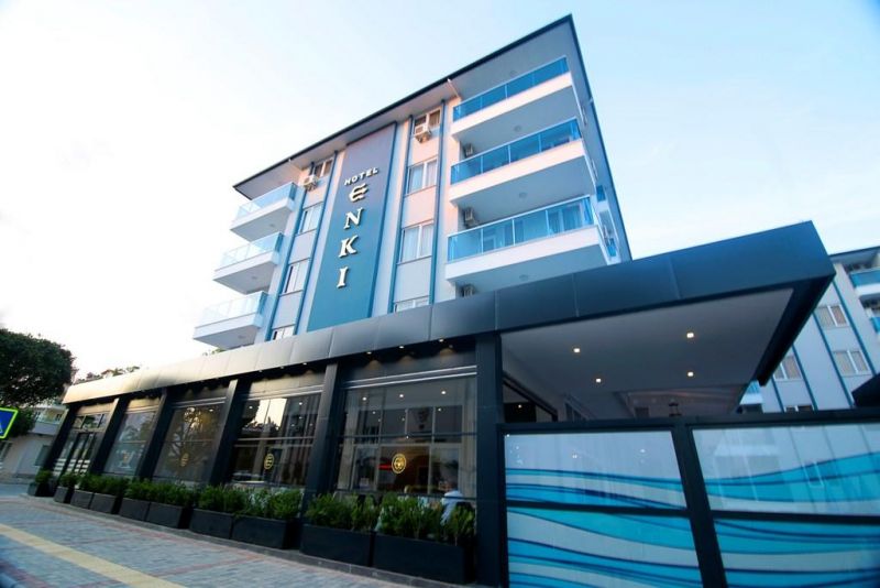Enki Hotel 3*