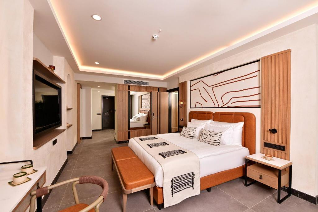 Ethno Hotel Belek 5*