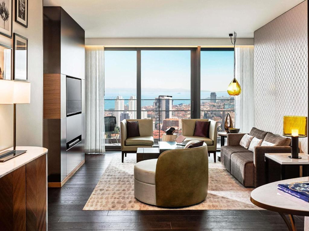 Fairmont Quasar Istanbul 5*