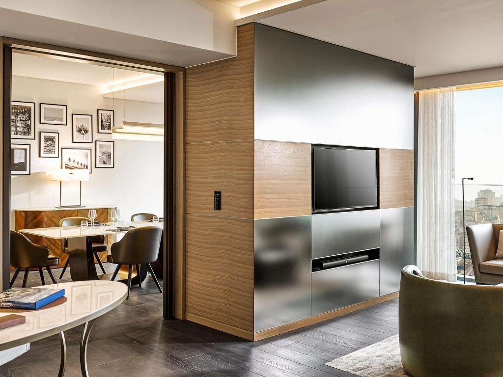 Fairmont Quasar Istanbul 5*