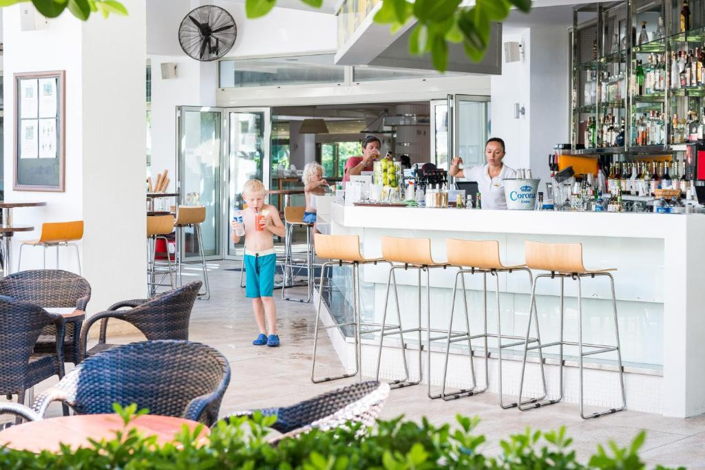 Barut B Suites (Ex. Family Life Side, Sunwing) 4*