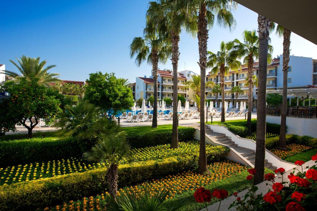 Barut B Suites (Ex. Family Life Side, Sunwing) 4*
