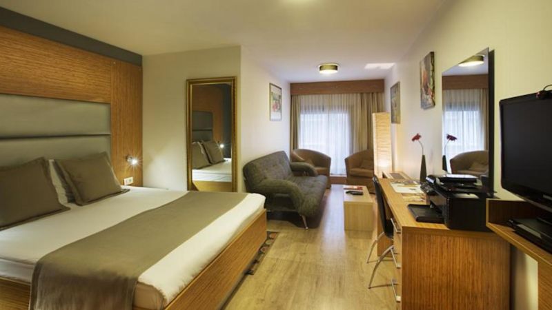 Gallery Residence 4*