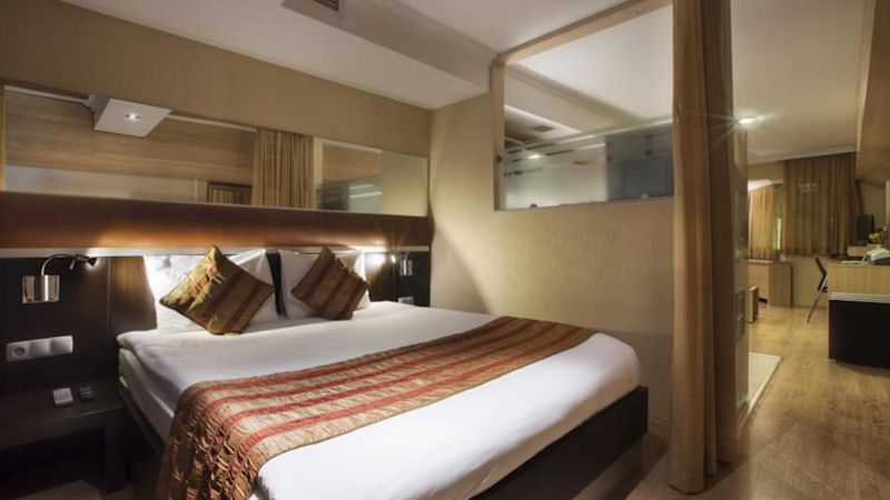 Gallery Residence 4*