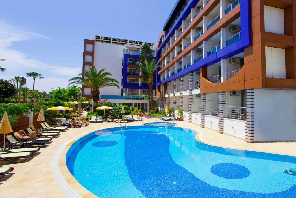 Gardenia Hotel 4*