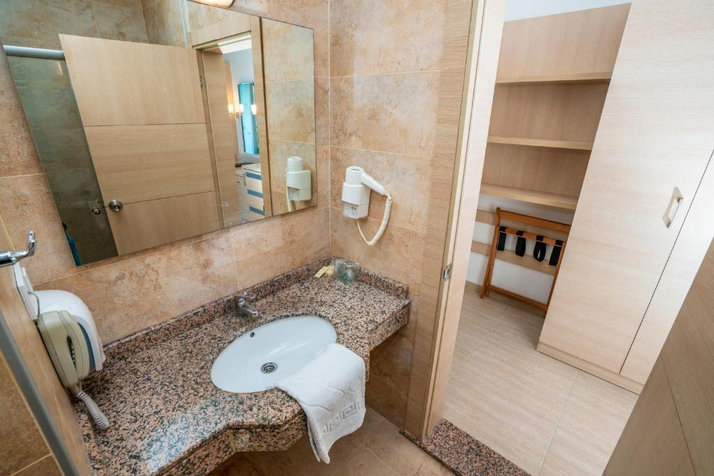 Gardenia Hotel 4*