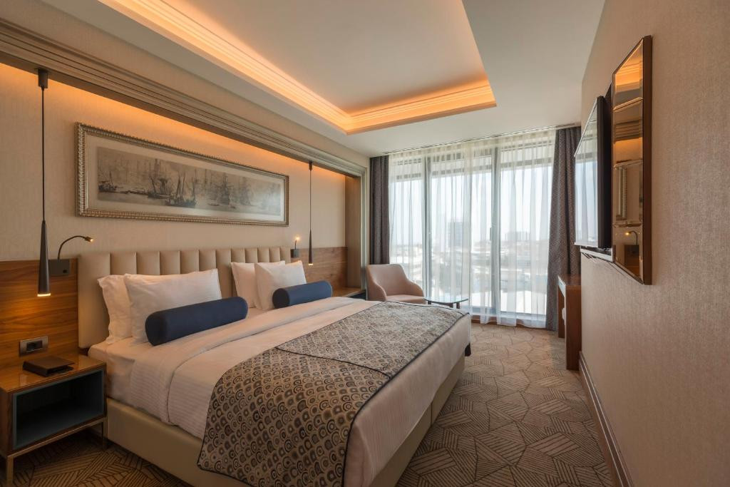 Golden Tulip Istanbul Bayrampasa 5*
