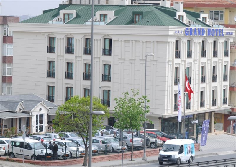 Grand Hotel Avcilar 3*