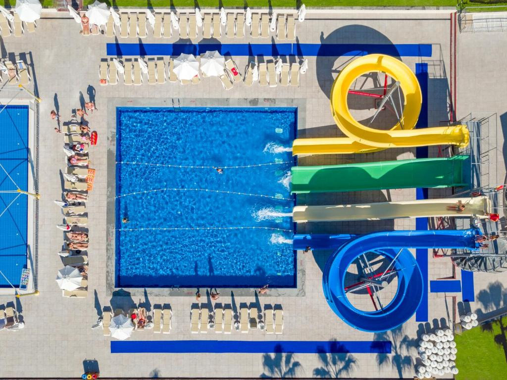 Grand Park Lara 5*