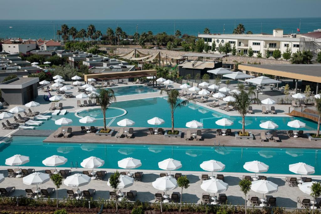 Green Garden Resort Hotel 5*