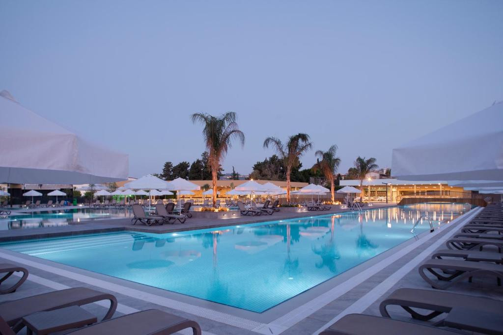 Green Garden Resort Hotel 5*
