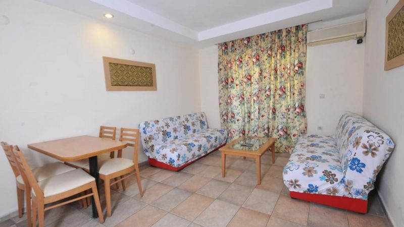 Green Park Apart 3*