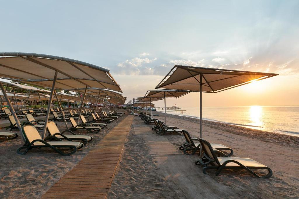 Greenwood Kemer Resort 4*