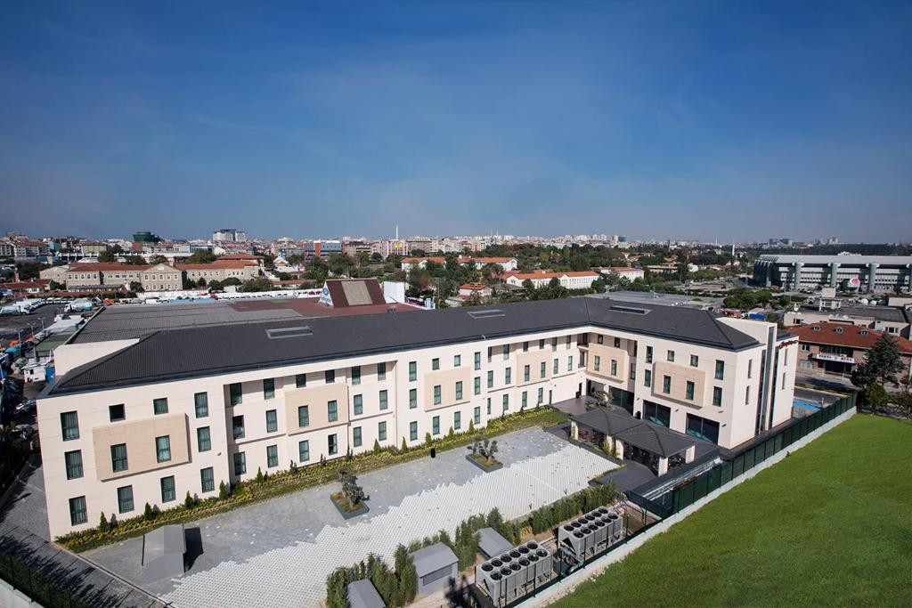 Hampton By Hilton Istanbul Zeytinburnu 4*