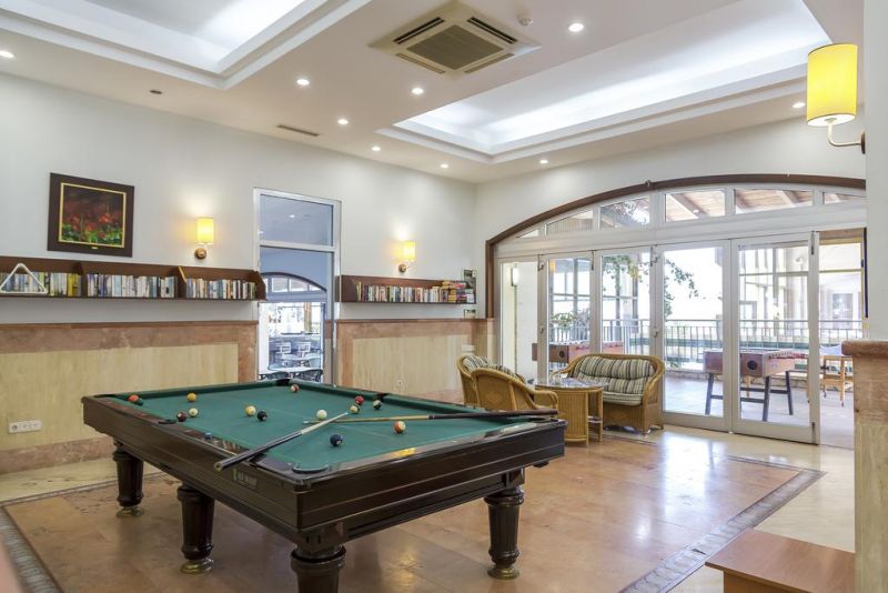 Happy Hotel Kalkan 4*