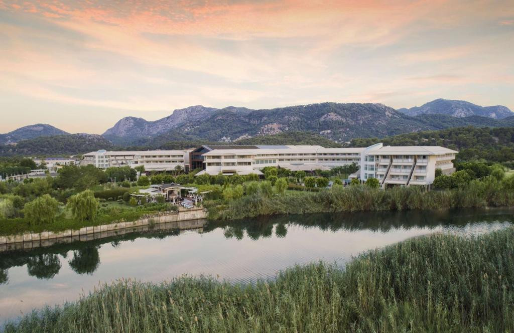 Hilton Dalaman Sarigerme Resort & Spa 5*