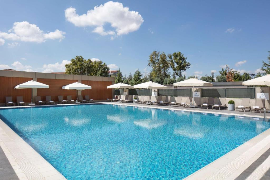 Hilton Istanbul Bakirkoy 5*