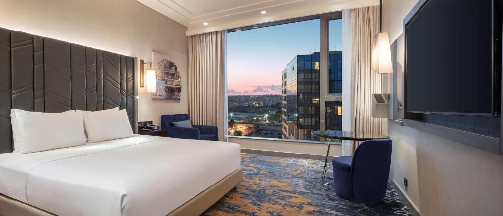 Hilton Istanbul Bakirkoy 5*