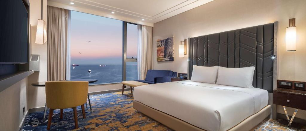 Hilton Istanbul Bakirkoy 5*