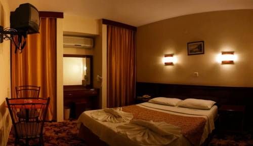 Hotel Minay 3*