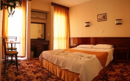 Hotel Minay 3*