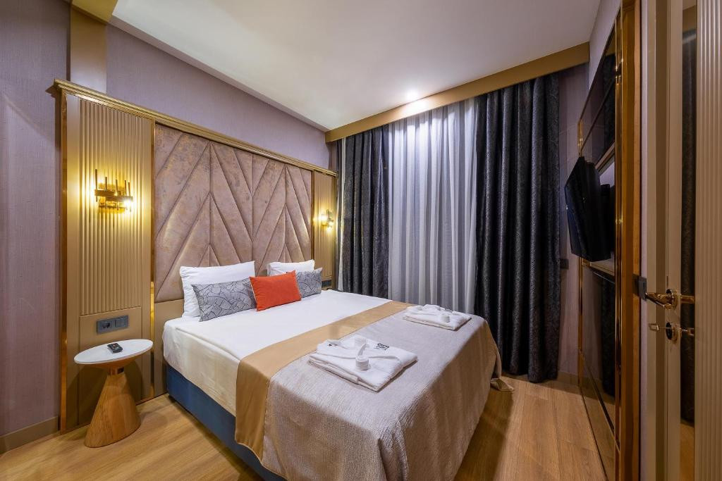 Lago Hotel (Ex. Azura Deluxe Sorgun) 5*