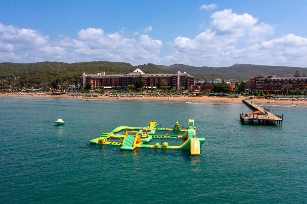 Aqi Pegasos Resort 5*