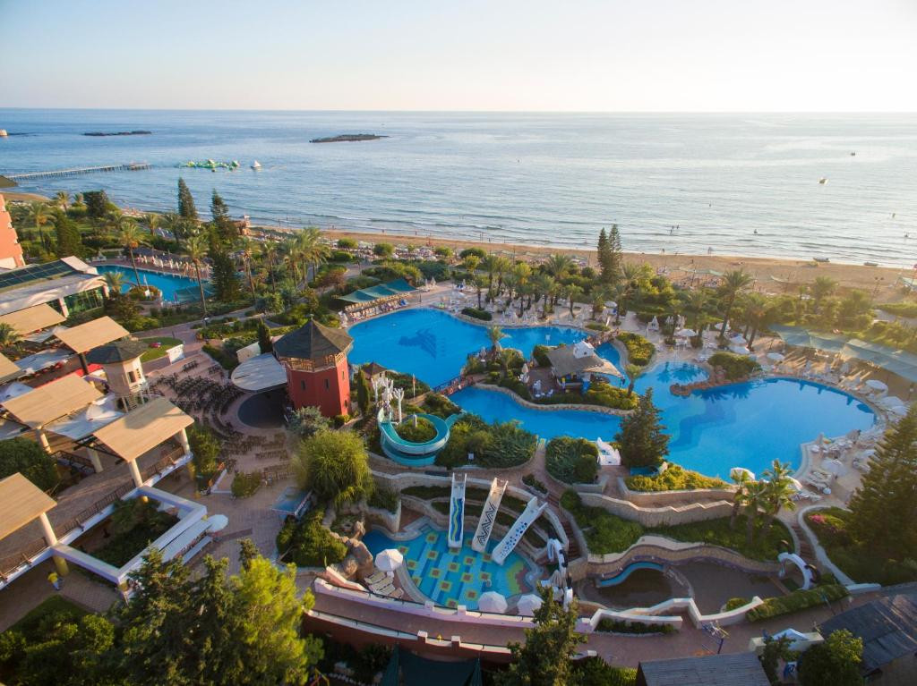 Aqi Pegasos Resort 5*