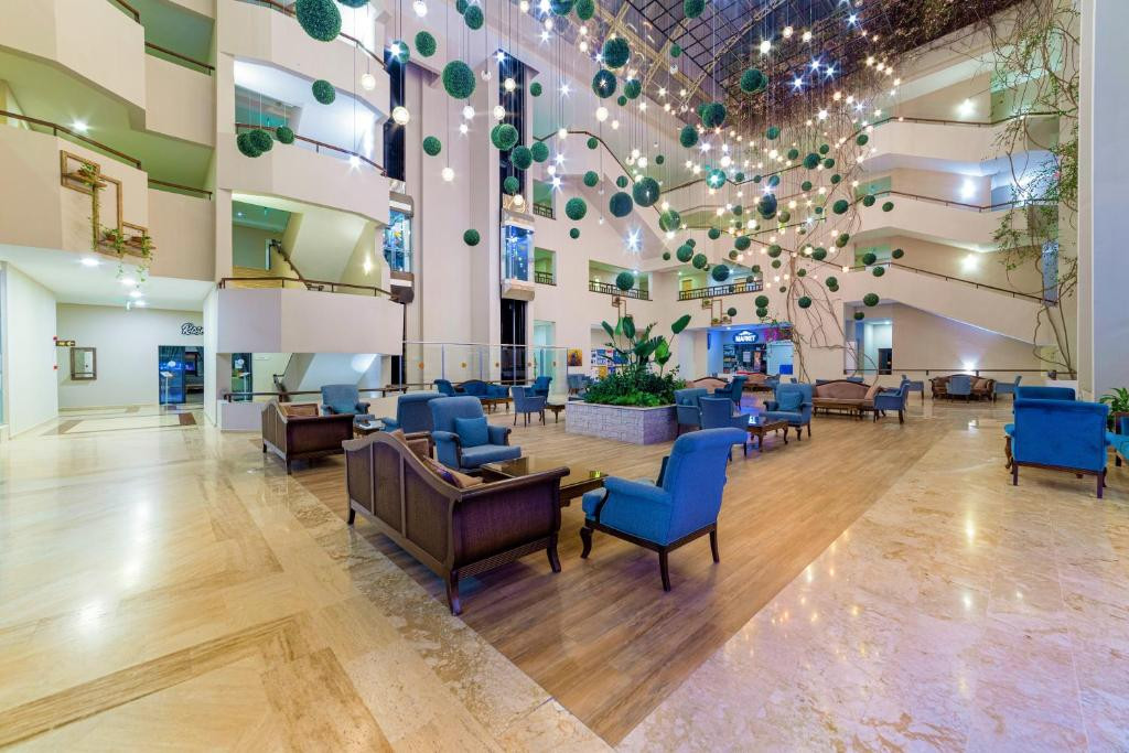 Justiniano Club Park Conti 5*