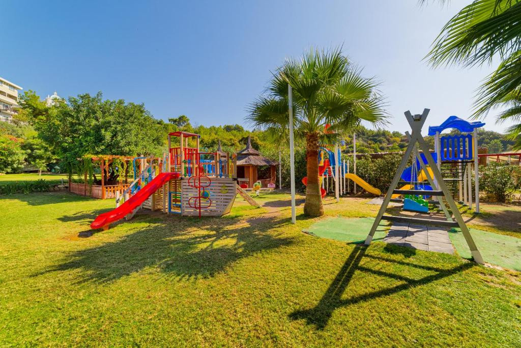 Justiniano Deluxe Resort 5*