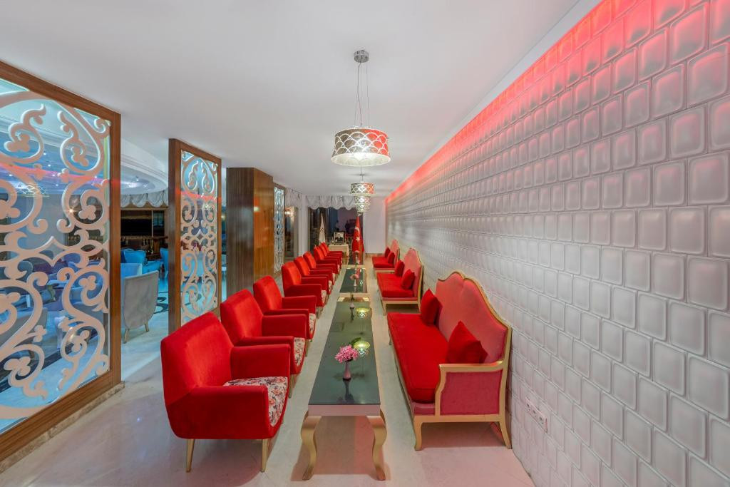 Justiniano Deluxe Resort 5*