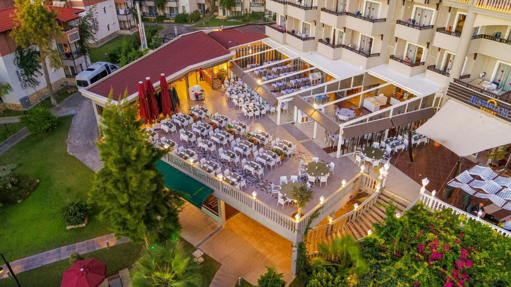 Justiniano Deluxe Resort 5*
