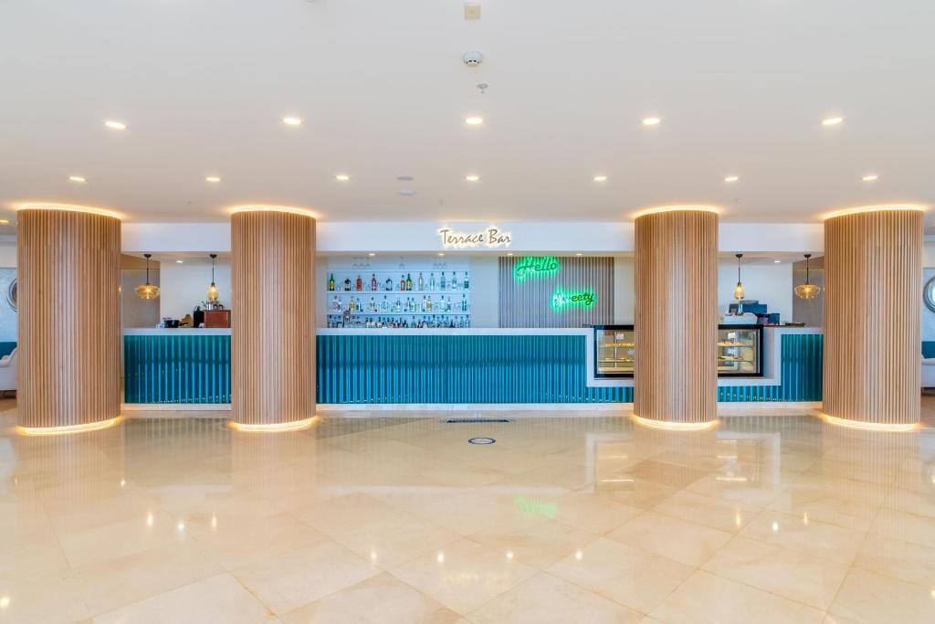 Kefaluka Resort 5*