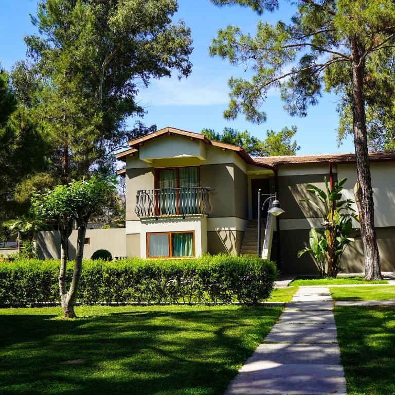 Kimeros Park Holiday Village 5*