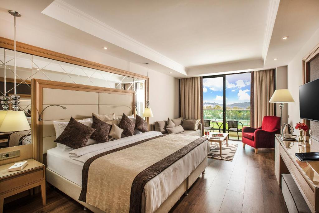 Korumar Ephesus Spa & Beach Resort 5*