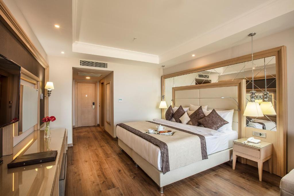 Korumar Ephesus Spa & Beach Resort 5*
