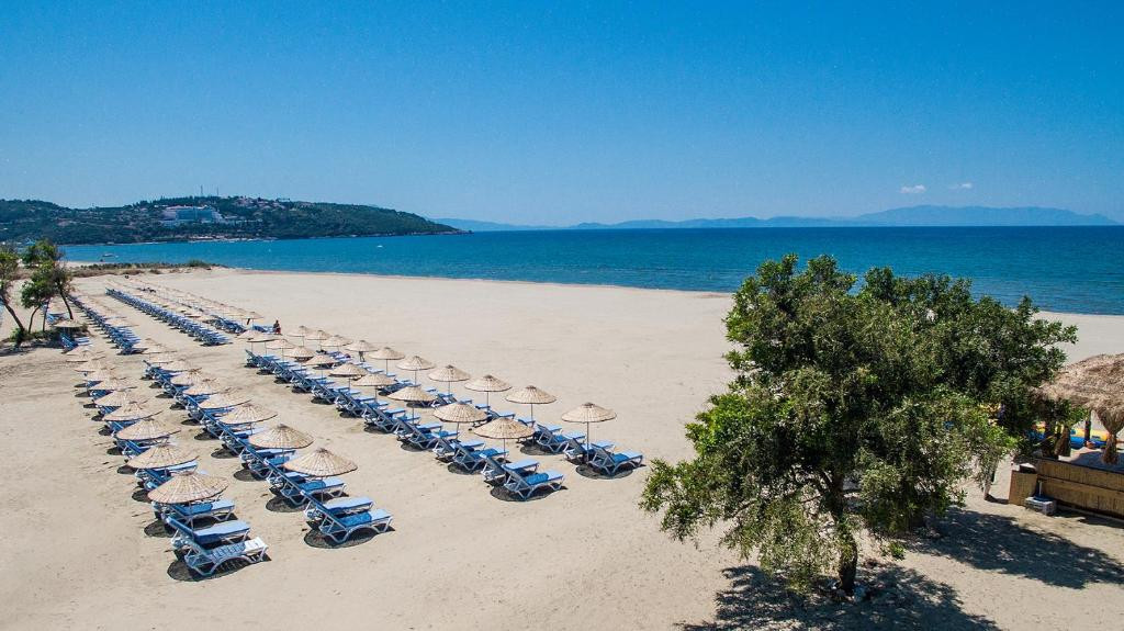 Korumar Ephesus Spa & Beach Resort 5*