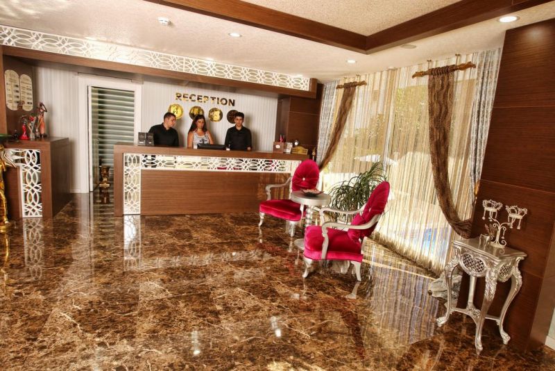 La Porte Hotel 4*