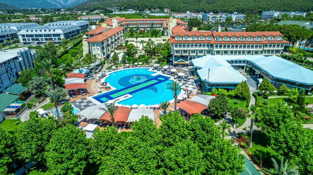 Queens Park Le Jardin (Ex. Le Jardin Resort) 5*