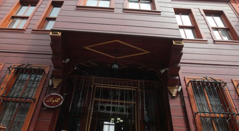 Le Safran Suite 3*