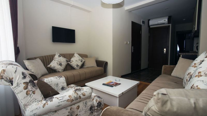 Life Room Hotel 3*