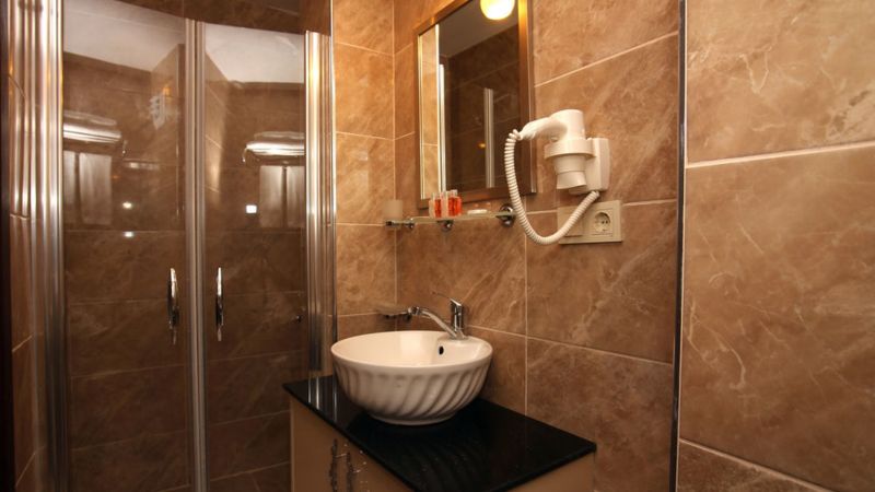 Life Room Hotel 3*