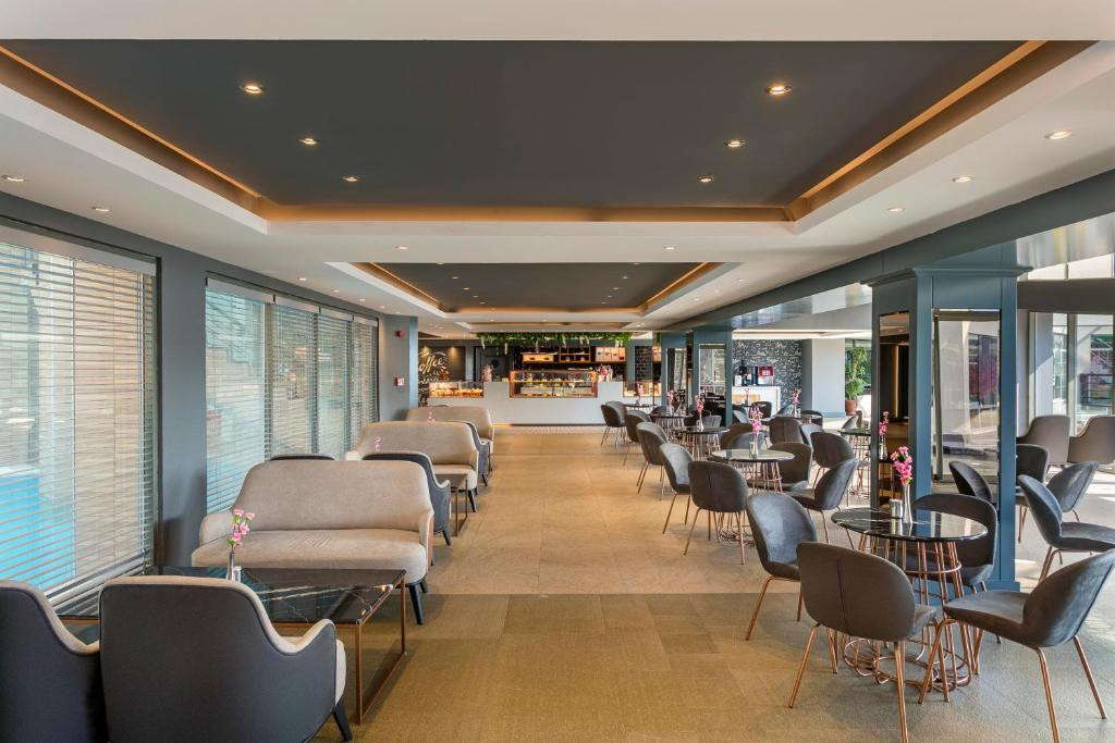 Limak Lara De Luxe Hotel & Resort 5*
