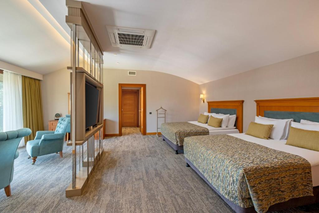 Limak Limra Hotel & Resort 5*