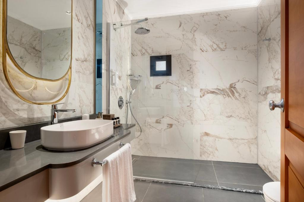 Limak Limra Hotel & Resort 5*